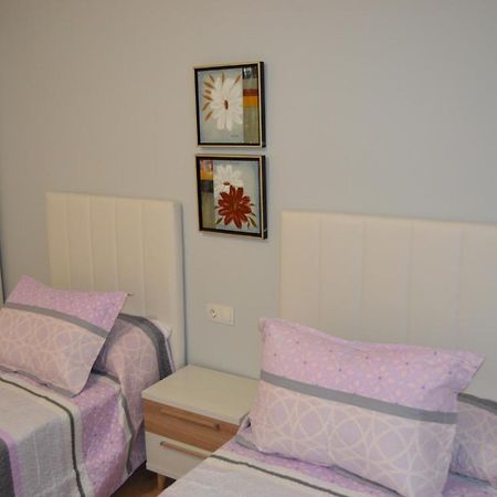 Apartament Inmoinsuas Marisol House Sarria Zewnętrze zdjęcie